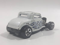 1999 Hot Wheels '32 Ford Roadster Metallic White Die Cast Toy Hot Rod Car Vehicle