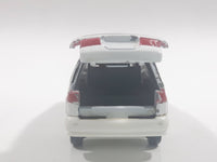 1998 Tomy Tomica Toyota Ipsum White 1/64 Scale Die Cast Toy Car Vehicle with Sounds - Batteries Dead