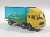 1988 Tomy Tomica No. 7 Fuso Container Truck Marine Aquarium Yellow 1/102 Scale Die Cast Toy Car Vehicle