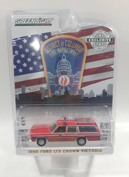 2018 Greenlight Collectibles Hobby Exclusive Limited Edition District of Columbia Fire Department 1990 Ford LTD Crown Victoria Red 1/64 Scale Die Cast Toy Car Vehicle New in Package