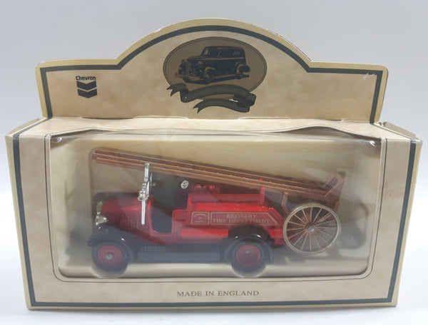 Lledo Chevron Standard Oil Company Refinery Fire Truck 1934 Dennis Fire Engine Red Die Cast Toy Car Vehicle New In Box