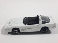 Maisto Corvete ZR-1 White Die Cast Toy Car Vehicle - No Windshield