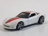 2006 Hot Wheels Corvette C6 White Die Cast Toy Car Vehicle