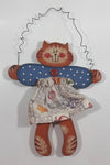From The Shop of Robyn Kim '99 Wood Cat Folk Art Hanging 8" Tall