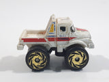 1987 Road Champs Tow Truck City Towing White Micro Mini Die Cast Toy Car Vehicle
