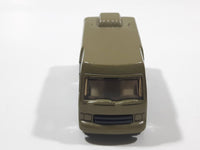 2005 Matchbox Hitch 'n Haul: Monster Movie Truck Camper Army Green Die Cast Toy Car Recreational Vehicle RV with Opening Side Door