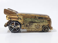 2015 Hot Wheels Star Wars Character Cars C-3PO Pearl Gold Chrome Die Cast Toy Car Vehicle