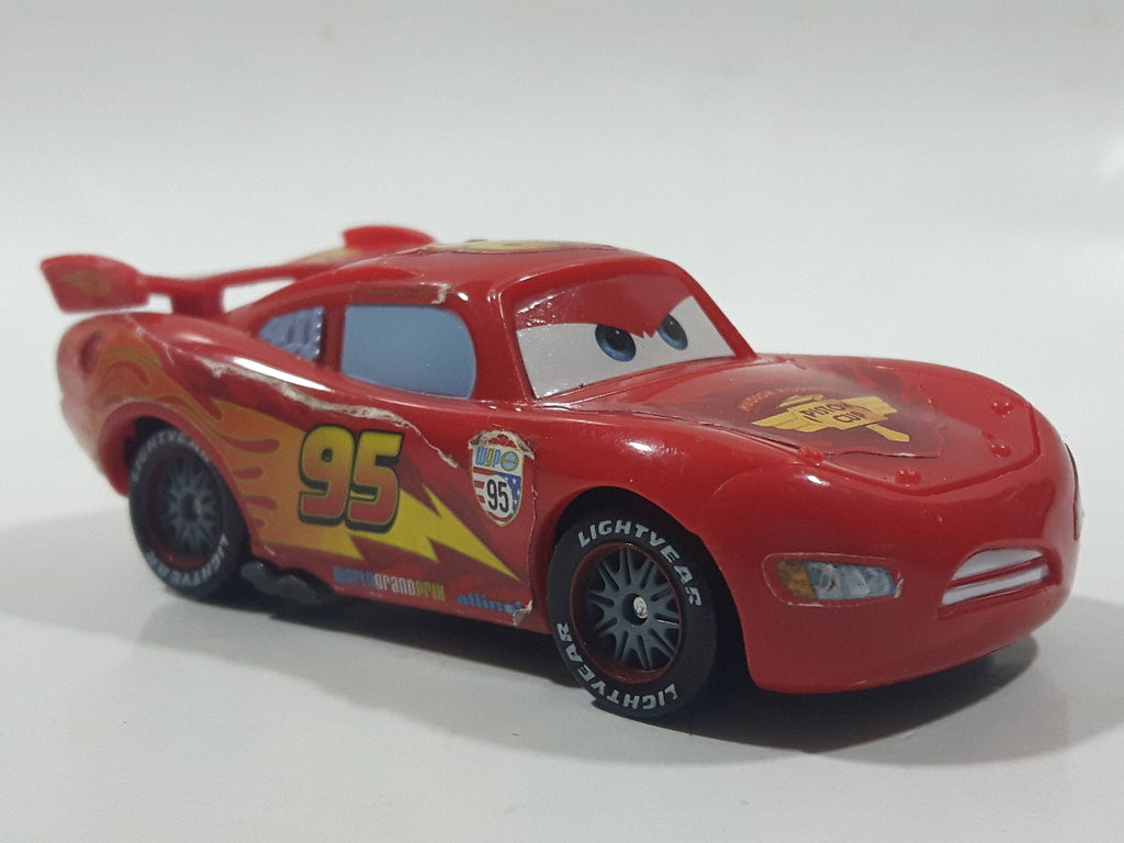 Mattel Disney Pixar Cars Lightning McQueen #95 Red Plastic Die Cast To ...