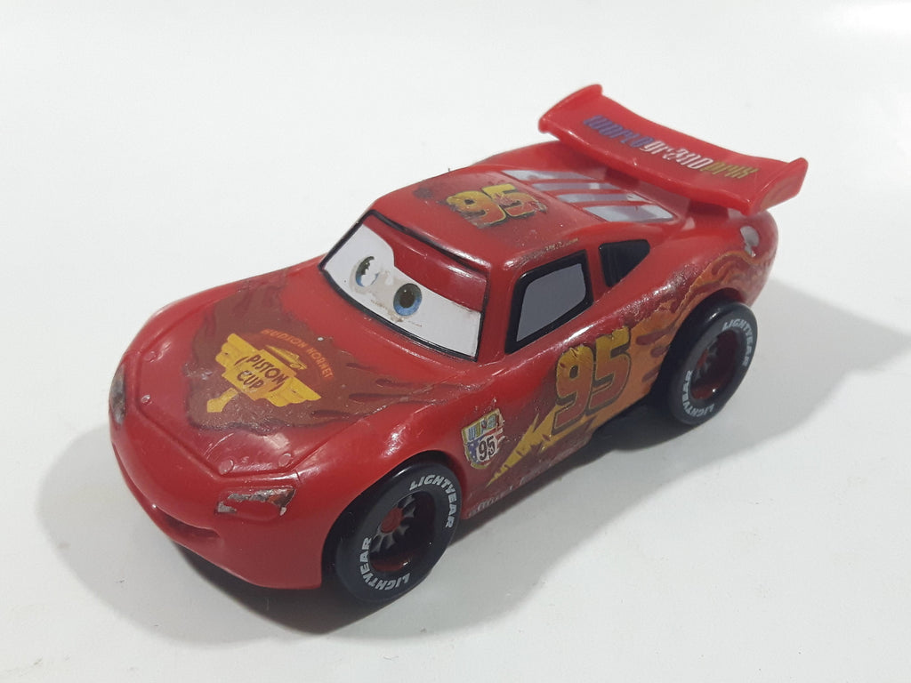 Disney Pixar Cars Lightning McQueen #95 Red Plastic Die Cast Toy Race ...