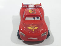 2011 Disney Pixar Lightning McQueen #95 Red Plastic Toy Car Vehicle X0616