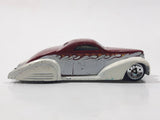 2006 Hot Wheels Open Stock Swoop Coupe White and Red Die Cast Toy Low Rider Hot Rod Car Vehicle