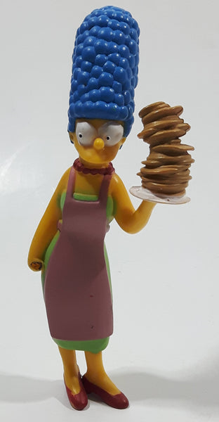 2007 Fox Matt Groening's The Simpsons Marge Simpson Holding Large Stick of Pancakes 4 1/2" Tall Toy Cartoon Character Figure - Missing Flipper