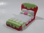 2008 Hasbro TCFC Strawberry Shortcake Bed 3 1/8" Long Plastic Toy Dollhouse Furniture