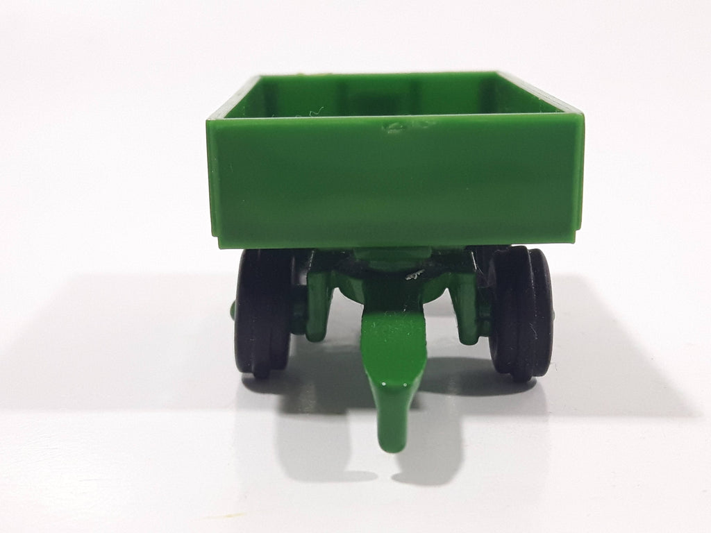 Ertl John Deere Green and Yellow Farm Hay Wagon Trailer Die Cast and P