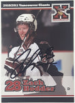 2010 2011 WHL Vancouver Giants Zach Hodder #28 D 2 1/2" x 3 1/2" Paper Card Signed Autograph