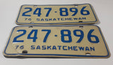 Set of Matching Vintage 1976 Saskatchewan Blue Lettering White Vehicle License Plate Metal Tags 247 896
