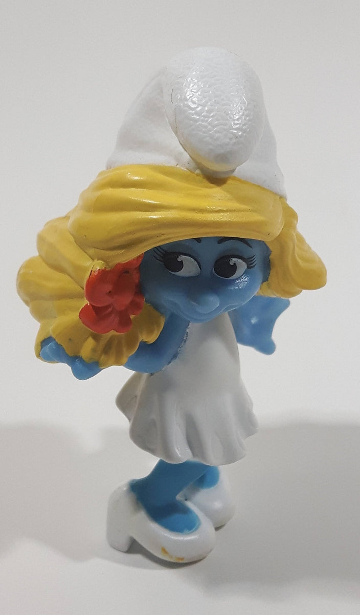 2011 McDonald's Peyo Smurfs Smurfette 3 1/2