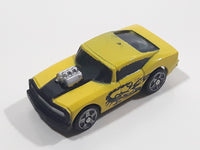 Mega Bloks Streetz Yellow Miniature Plastic Die Cast Toy Car Vehicle