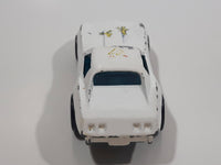 1997 Hot Wheels Street Beast Corvette Stingray White Die Cast Toy Car Vehicle