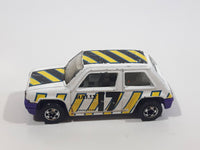 1991 Hot Wheels Renault 5 GT Turbo White Die Cast Toy Car Vehicle