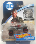 2017 Hot Wheels DC Comics Character Cars Justice League Cyborg Silver Die Cast Toy Car Vehicle New in Package