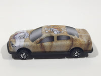 Unknown Brand Bulldog Themed Light Brown and White Thin Metal Die Cast Toy Car Vehicle