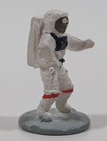 Micro Miniature Astronaut Figure 7/8" Tall Plastic Toy Figure