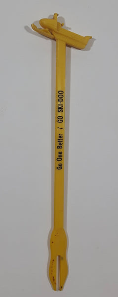 Vintage Go One Better Go Ski-Doo Yellow Plastic Drink Stir Stick Stirrer