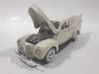 Motor Max No. 68065 1940 Ford Sedan Delivery Cream White 1:24 Scale Die Cast Toy Car Vehicle with Opening Hood and Rear Door 7 3/4" Long