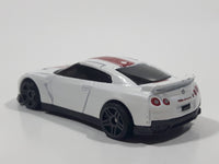 2020 Hot Wheels  HW Speed Graphics '17 Nissan GT-R (R35) White Die Cast Toy Car Vehicle