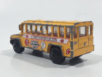 2002 Matchbox Kid's Cars Of The Years School Bus "Bulldogs Football" Yellow Die Cast Toy Car Vehicle Missing Side Door
