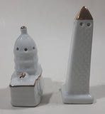 Vintage Washington Monument and U.S. Capital Shaped Gold Trimmed White Porcelain 2 5/8" and 3 5/8" Tall Salt and Pepper Shaker Set