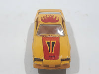 Vintage Yatming No. 1086 1983 Chevy Camaro Z28 Yellow Die Cast Toy Car Vehicle