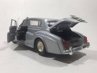 Polistil S 34 Rolls Royce Silver Cloud 1/30 Scale Die Cast Toy Car Vehicle with Opening Doors, Hood, and Trunk Missing Parts