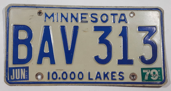 Vintage 1979 Minnesota 10,000 Lakes Blue Letters White Vehicle License Plate Tag BAV 313
