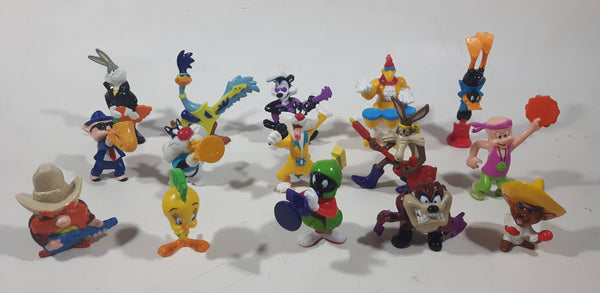 Rare 1994 Warner Bros. Looney Tunes Music Rock Band 2 1/4" to 4" Tall PVC Toy Figures Made in Macau Full Set of 15