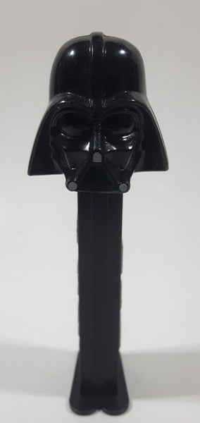 1997 LucasFilm Star Wars Darth Vader Character Pez Dispenser Toy 4.966.305 Patent