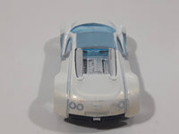 2007 Hot Wheels Mystery Car Bugatti Veyron Pearl White Die Cast Toy Dream Super Car Vehicle