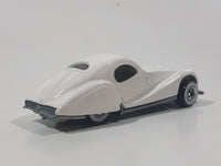 1988 Hot Wheels Classics Talbot Lago White Die Cast Toy Classic Car Vehicle
