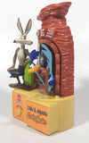 1998 OddzOn Pez Cap Candy Warner Bros. Looney Tunes Wile E. Coyote 7" Tall Candy Hander Dispenser
