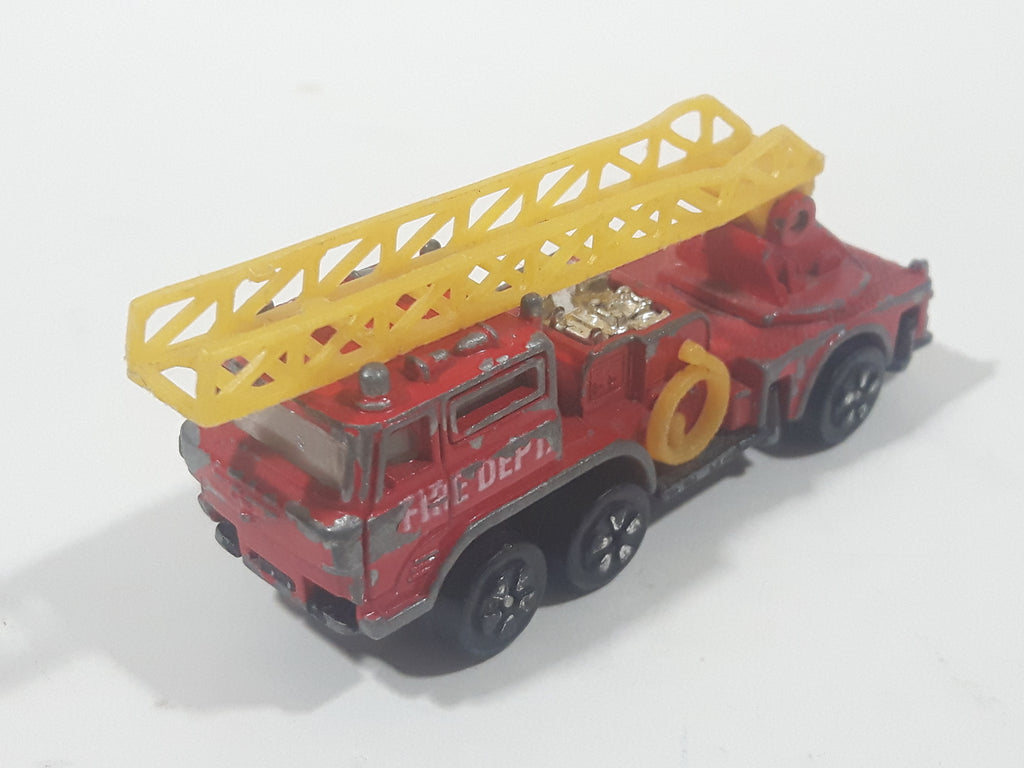Vintage PlayArt Fire Engine Ladder Truck Red Die Cast Toy Car Rescue E