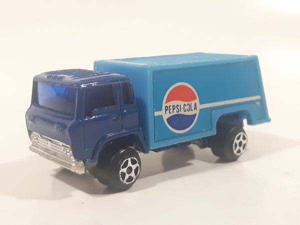 Vintage Yatming Style Ford Pepsi-Cola Soda Pop Beverages Blue Delivery Truck Die Cast Toy Car Vehicle Made in Hong Kong
