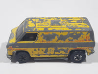 Vintage 1977 Hot Wheels Super Van Paramedic Yellow Die Cast Toy Car Vehicle BW - Hong Kong