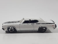 2009 Hot Wheels '70 Buick GSX White Die Cast Toy Car Vehicle