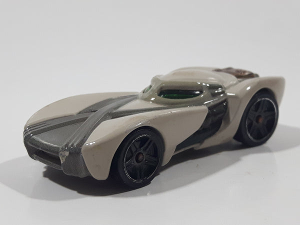 2016 Hot Wheels Star Wars Character Cars Rey Tan Die Cast Toy Car Vehicle