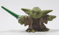 2004 Hasbro LFL Star Wars Yoda 1 1/8" Tall Toy Figure