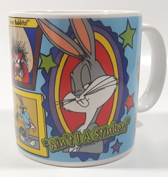 1995 Applause Warner Bros. Looney Tunes Bugs Bunny "Ain't I a Stinker" 3 3/4" Tall Ceramic Coffee Mug Cup