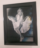 Marilyn Monroe 3D Holographic 14 1/2" x 18 5/8" Changing Photograph Picture Wall Hanging