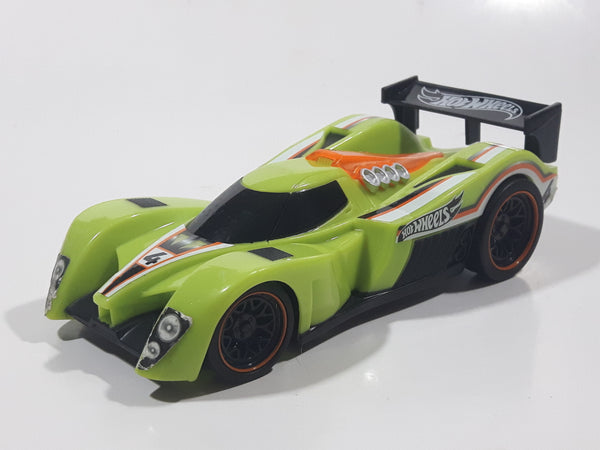 Hot Wheels 24 Ours RC Vehicle, Energy, Shop