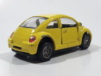 Volkswagen Beetle Bug Yellow Pull Back Die Cast Toy Car Vehicle with Opening Doors